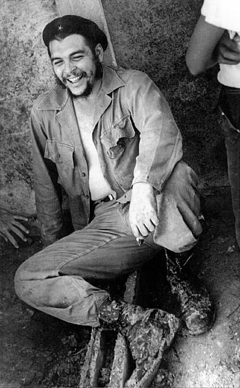 Che Guevara Beyond the marketing,the compassion and sacrifice for humanity will live ... HD phone wallpaper