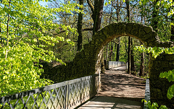 Gate in Faber Park, path, gate, trees, Germany, park HD wallpaper