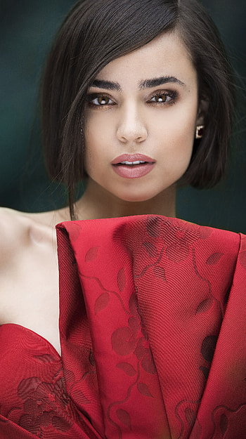 Sofia Carson, hollywood actress, model, sexy gorgeous, cute face, beautiful, trending fashion HD phone wallpaper