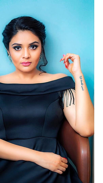 Sreemukhi, telugu actress, model HD phone wallpaper