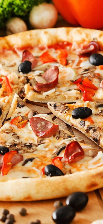 High-quality pizza , Gourmet delight, Savory flavors, Food cravings HD phone wallpaper