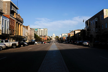 24 hours in Montgomery Alabama, Wayward HD wallpaper