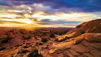 The broken landscape of the Utah desert - Escalante, Utah, sky, sunset, clouds, landscape, rocks, usa HD wallpaper
