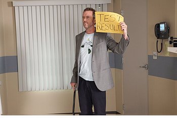 Doctor House, Hugh Laurie, Yellow-gray cane, Venetian blinds HD wallpaper