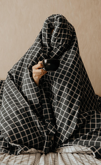 Miscellanea, Miscellaneous, Cup, Bed, Coziness, Comfort, Plaid HD phone wallpaper
