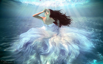 ~UnderwateR~, unders, is in, water, she HD wallpaper