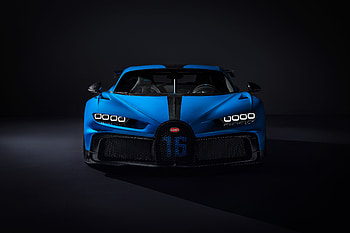 Bugatti Chiron Pur Sport 2020 Front, bugatti-chiron-pur-sport, bugatti, 2020-cars, cars HD wallpaper