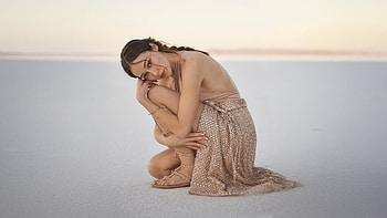 Alycia Debnam Carey Elle Australia, alycia-debnam-carey, celebrities, girls HD wallpaper