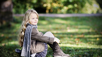 little girl, childhood, blonde, fair, nice, adorable, bonny, sweet, Belle, white, smile, girl, grass, comely, sightly, pretty, green, face, nature, lovely, pure, child, graphy, cute, baby, set, Nexus, beauty, kid, feet, beautiful, people, little, pink, Prone, dainty HD wallpaper