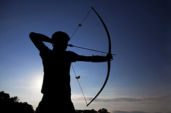 Archery , Personalized decor, Hunter's theme, Bow and arrow visuals HD wallpaper