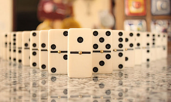 Domino , Sports game, Engaging, Customizable HD wallpaper