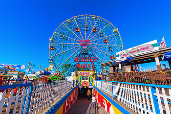Amusement park, Near NYC, Fun-filled day, Roller coasters HD wallpaper