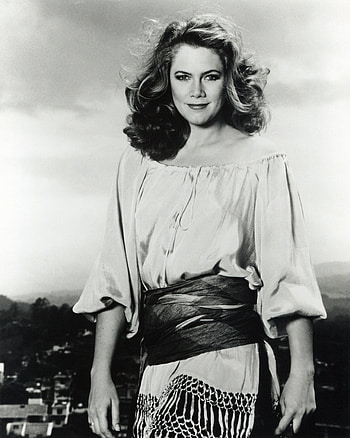 Romancing the Stone, Kathleen Turner, Fan favorite, Film still HD phone wallpaper