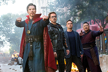 Doctor Strange Stark Wong And Banner In Avengers Infinity War 2018, doctor-strange, movies, 2018-movies, avengers, infinity-war, avengers-infinity-war HD wallpaper