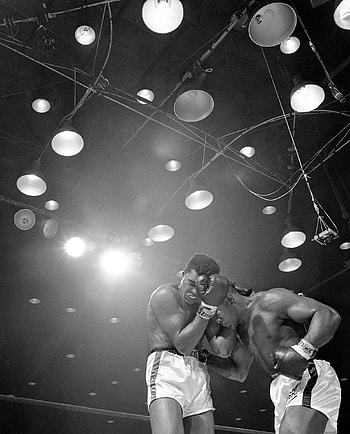 Muhammad Ali vs Sonny Liston, Combat Sports HD phone wallpaper