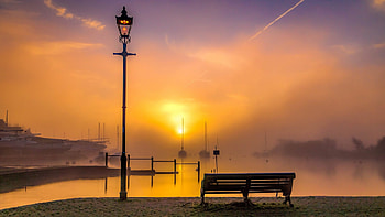 Morning at Bournemouth, Dorset, England, bench, sky, sun, sunrise, lantern HD wallpaper