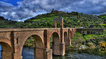 marvelous brick bridge in spain r, river, brick, clouds, bridge, r, hill HD wallpaper
