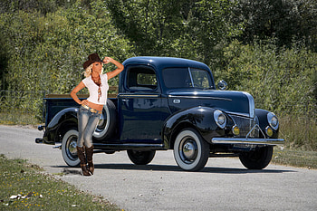 Cowgirl Veronika Simon and her 1941 Ford Deluxe, 1941, model, cowgirl, blonde, truck HD wallpaper