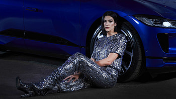 Dua Lipa HD wallpaper