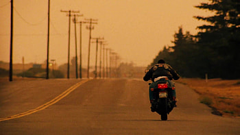 Top Gun, Kawasaki GPZ 900 R, Tom Cruise's motorcycle, Iconic in the movie HD wallpaper