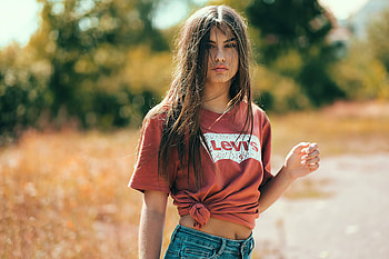 Girl Hair In Face Levis Tshirt , girls, model HD wallpaper