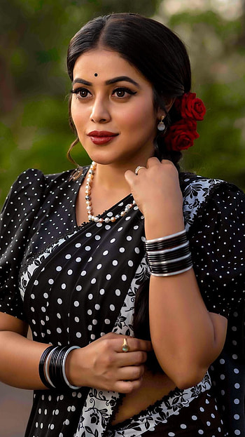 Poorna kasim, telugu actress, , saree beauty, beautiful, gorgeous HD phone wallpaper
