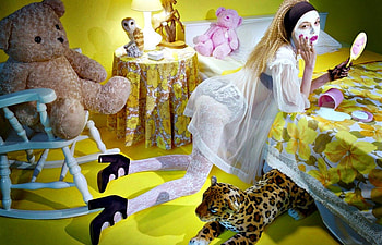 Siri Tollerod, toy, black, stiletto, dress, bear, white, model, tiger, girl, shoe, interior, woman, pink, yellow, lingerie, lantern HD wallpaper