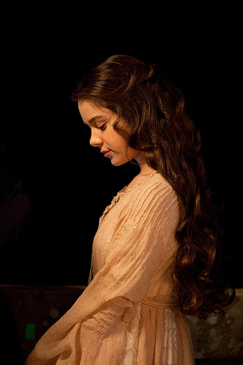 Juliet, Hailee Steinfeld HD phone wallpaper