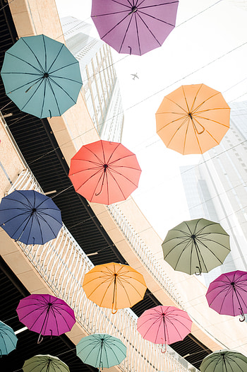 Building, Miscellanea, Miscellaneous, Multicolored, Motley, Plane, Airplane, Umbrellas HD phone wallpaper
