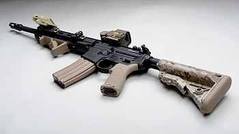 Automatic AR-15 Assault Rifle HD wallpaper
