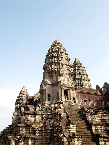 Angkor Wat, Architectural marvel, Cambodian history, Royalty- HD phone wallpaper