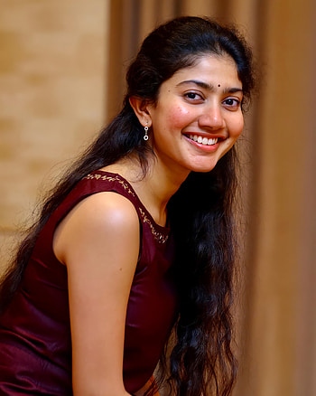 Saipallavi, lip, eyebrow HD phone wallpaper