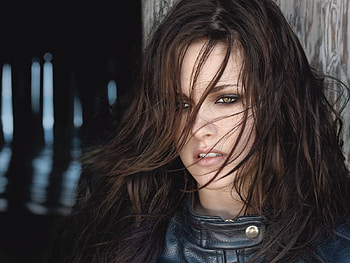 Lovesome brunette, girl, leather, biker, brunette HD wallpaper