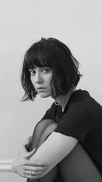 Mary Elizabeth Winstead, Monochrome, Actress, Short Hair HD phone wallpaper