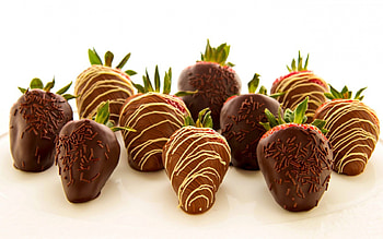 Chocolate strawberries, sweet, white, brown, strawberry, chocolate, dessert, fruit, food HD wallpaper