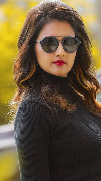Desai, bhojpuri actress, bigboss contestant HD phone wallpaper