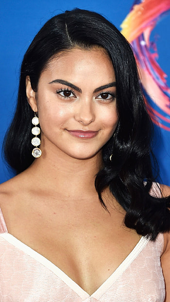 Camila Mandes, Actress HD phone wallpaper