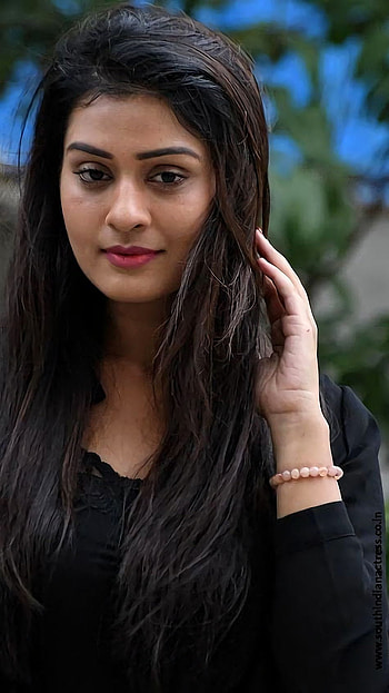 Payal rajput HD phone wallpaper