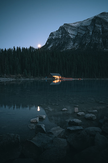Nature, Night, Mountain, Lake, Shore, Bank, Forest, House HD phone wallpaper