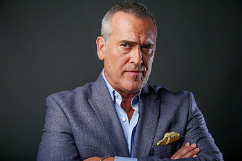 Bruce Campbell, TV shows, Evil Dead icon, Fans HD wallpaper
