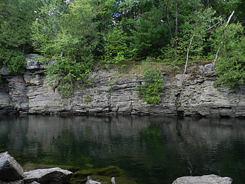Wall Of Rock Along The River, Rock Wall, graphy, Trees, Nature, River HD wallpaper