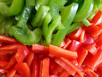 Red And Green Peppers HD wallpaper