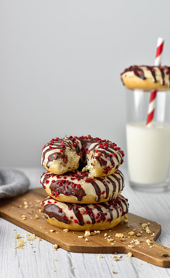 Food, Chocolate, Desert, Bakery Products, Baking, Donuts HD phone wallpaper