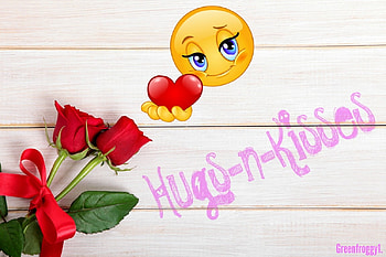 HUGS N KISSES, KISSES, COMMENT, CARD, HUGS HD wallpaper