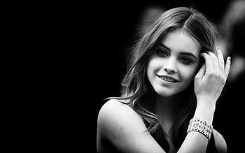 Barbara Palvin Black And White, barbara-palvin, model, girls, celebrities, monochrome, black-and-white HD wallpaper