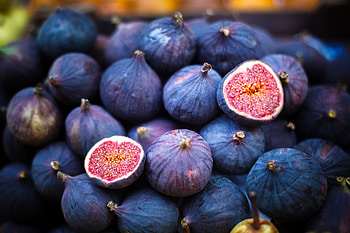 Captivating fig , backgrounds, Vibrant colors, Exquisite details HD wallpaper