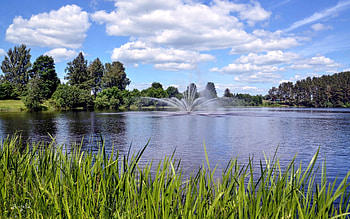 Fountain in Lake, clouds, Latvia, fountain, lake HD wallpaper
