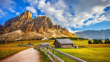 Village in the Dolomites, Italy, landscae, clouds, sky, alps, rocks, houses HD wallpaper