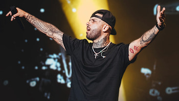 Nicky Jam, Infinity tour, Live performances, Memorable experiences HD wallpaper
