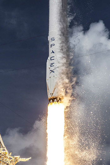 SpaceX , Astronauts, Space exploration, Innovation HD phone wallpaper